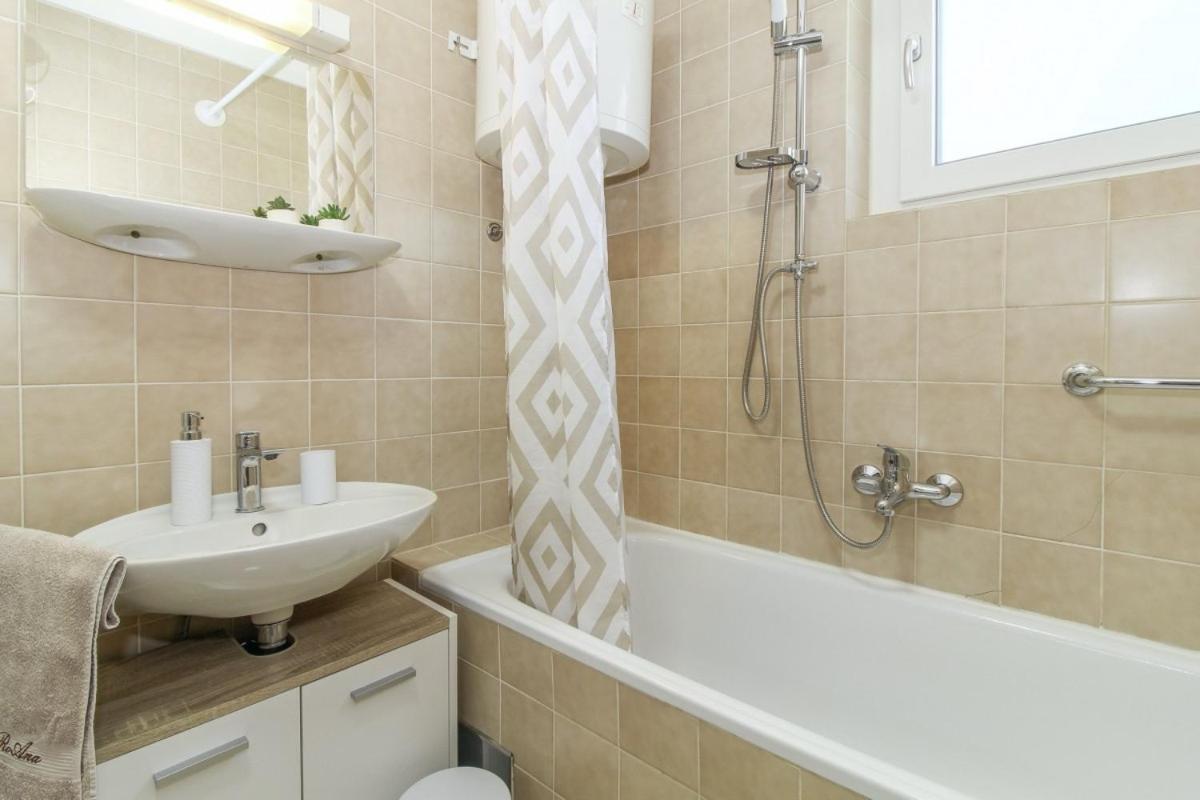 Roana In Porec - Istrien Ngoại thất bức ảnh